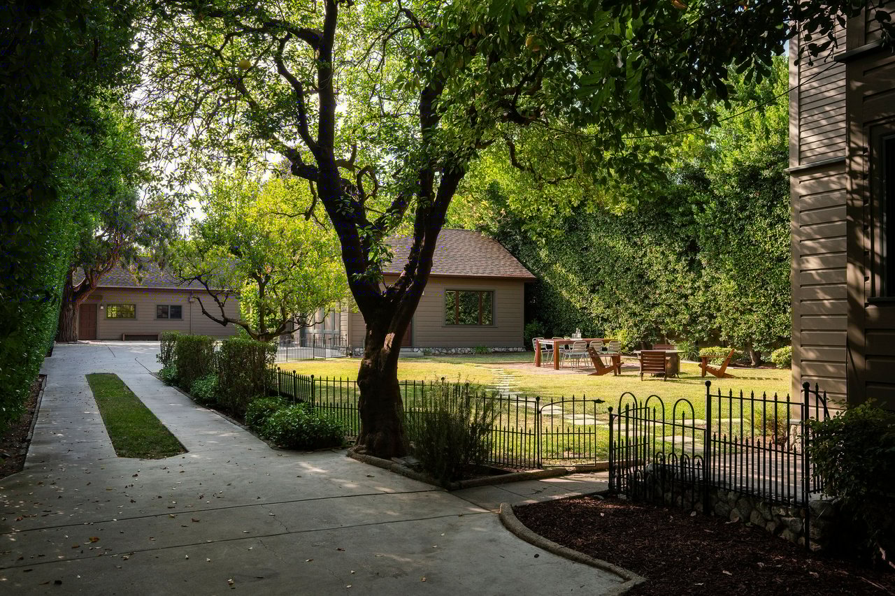 :: The Simpson Estate, 1909 :: Designed by a recipient of the City of Pasadena’s Historic Preservation Award