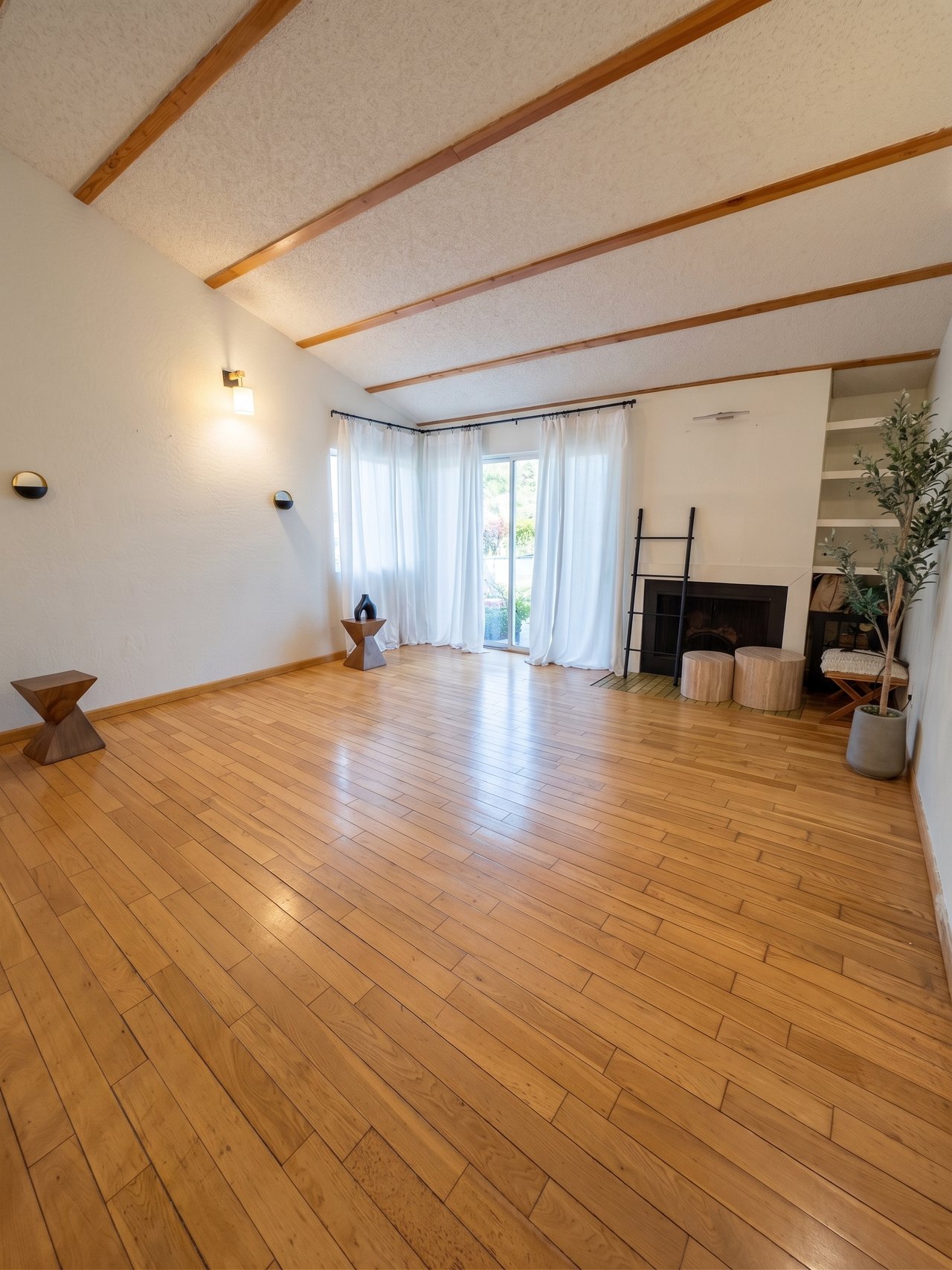 1336 Yale Street, APT 6 Santa Monica, CA 90404