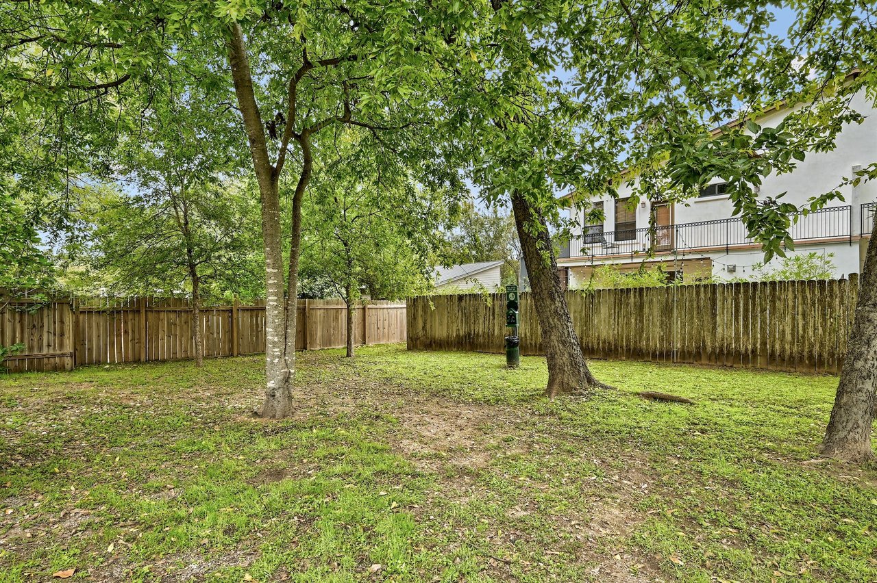 2021 Bluebonnet Ln #106, Austin, TX 78704
