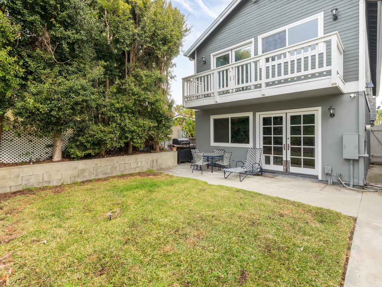 407 Standard Street