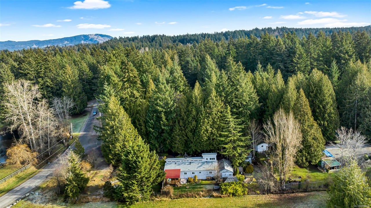 3398 Ridgeview Cres