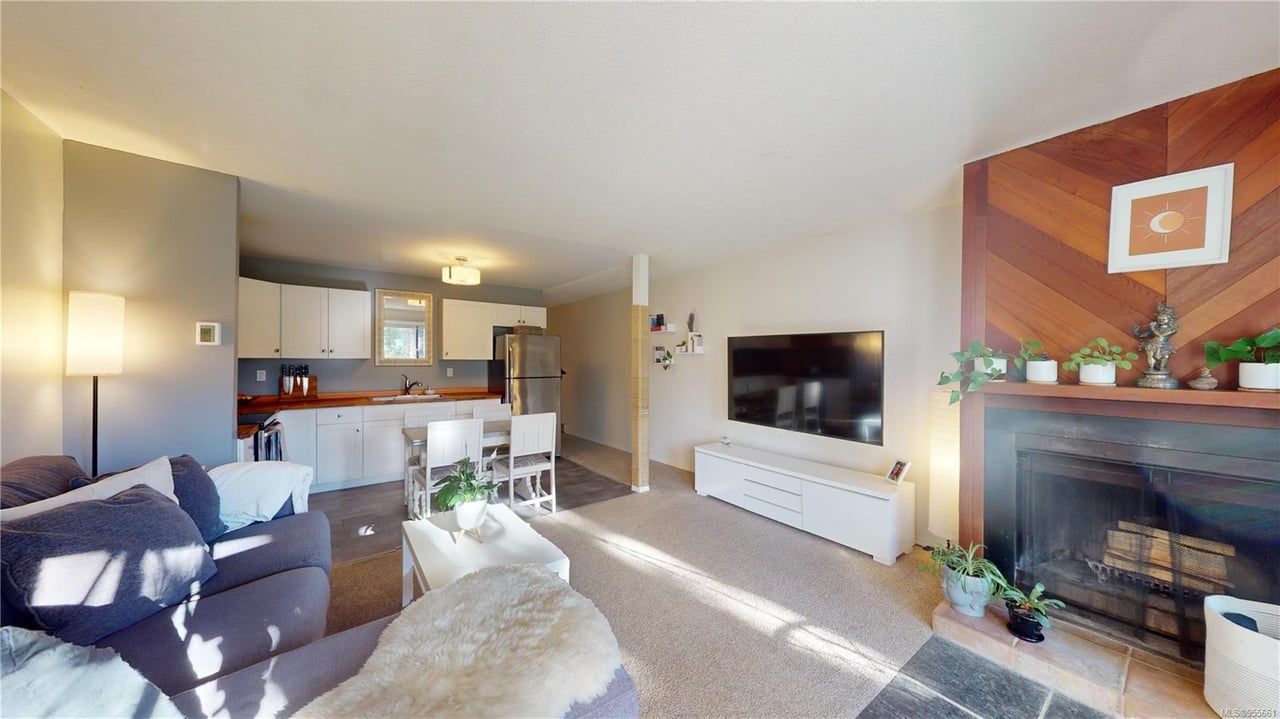 3-1956 Glenidle Rd, Sooke