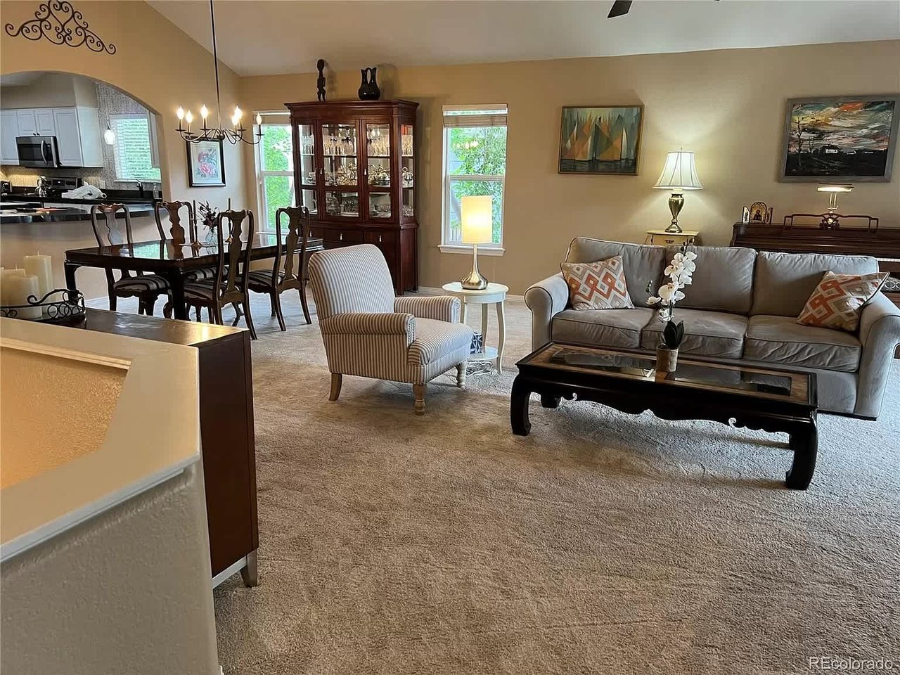 7133 W Arlington Wy