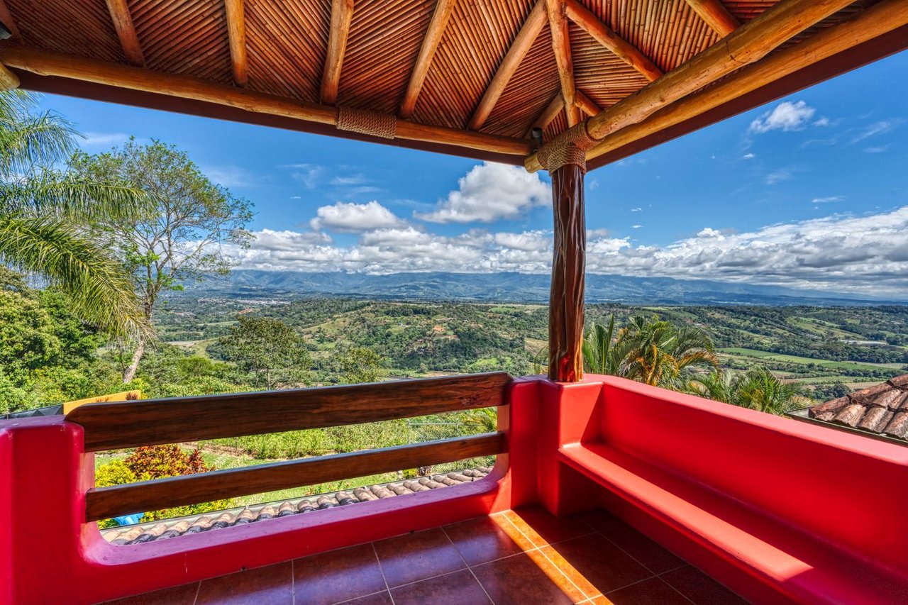Grand Mountain View Estate, Perez Zeledon, San Jose