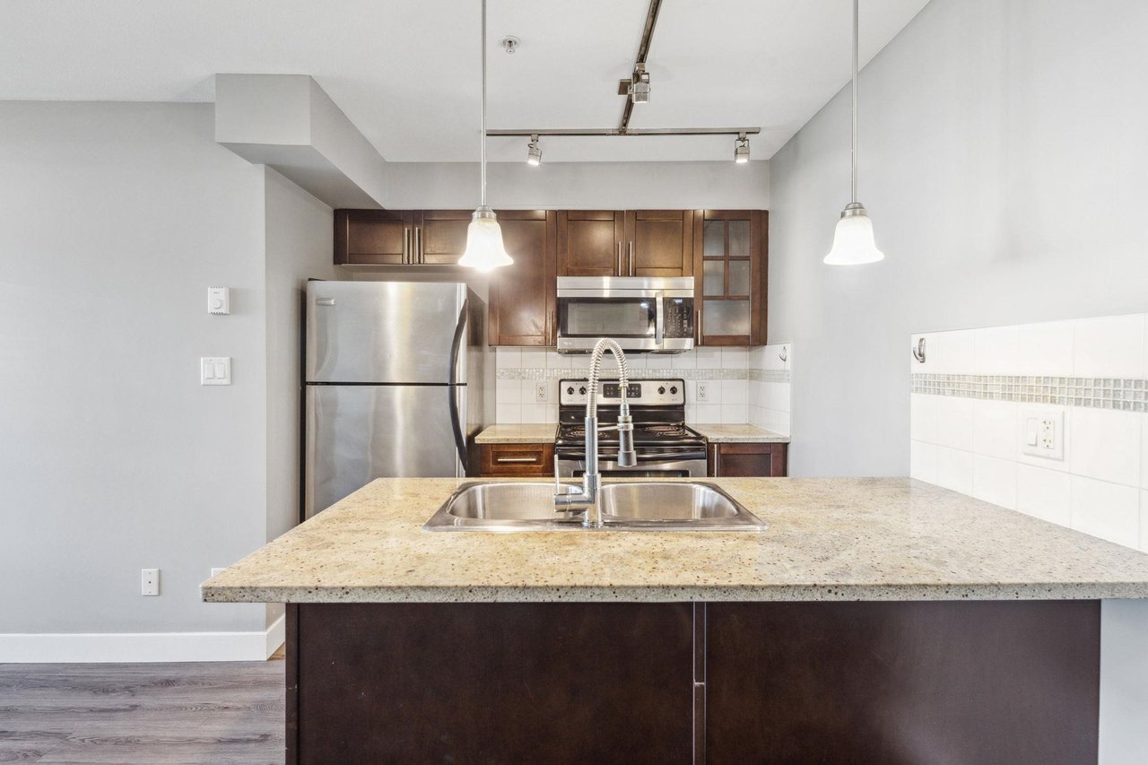 323-2150 E Hastings St