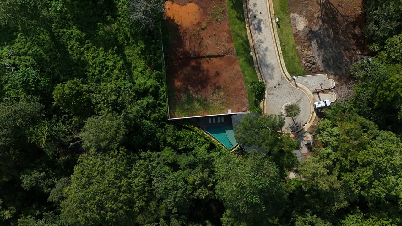 Gated Community Lots Walking Distance to Avellanas