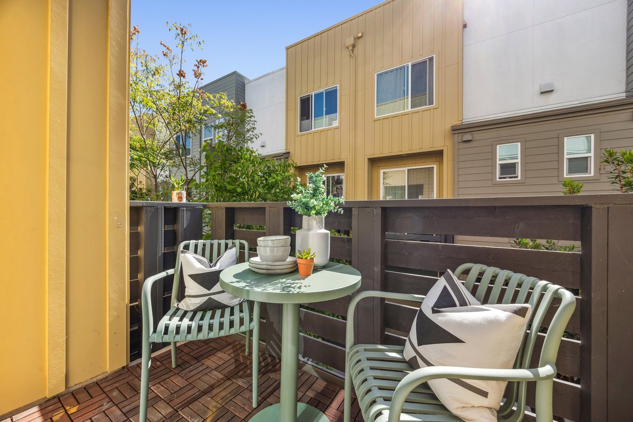 172 Uptown Cir