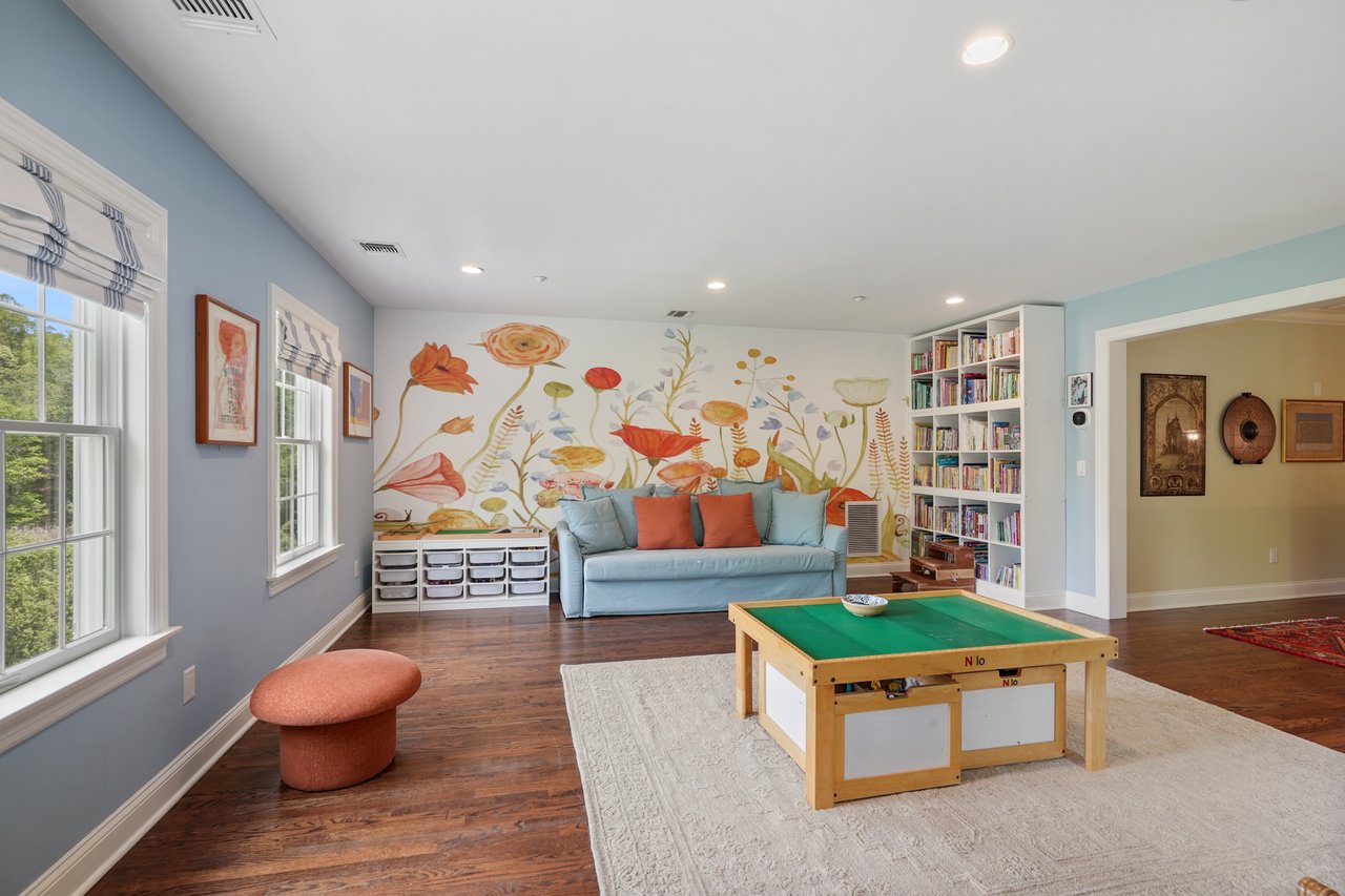 64 Sheather Road