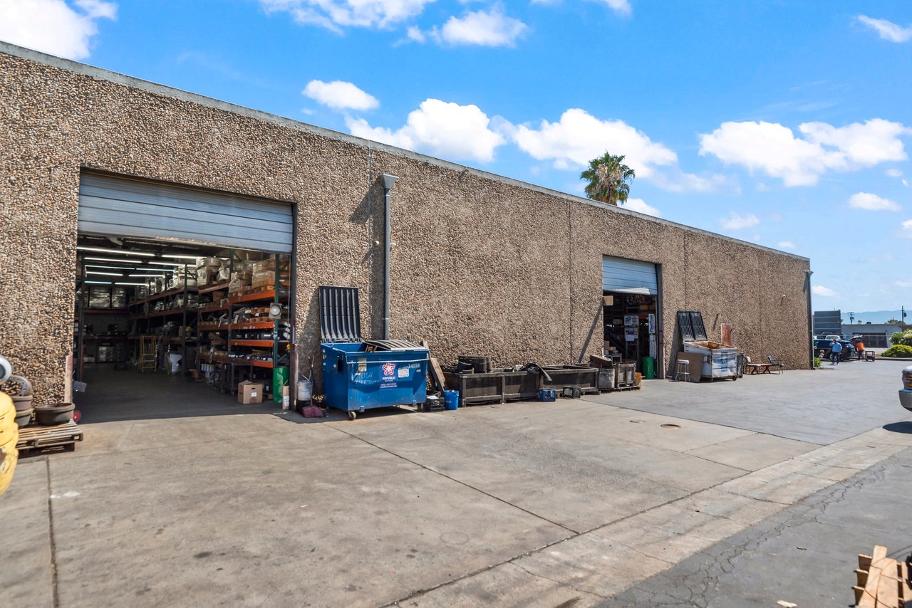 Heavy Industrial Building For Sale