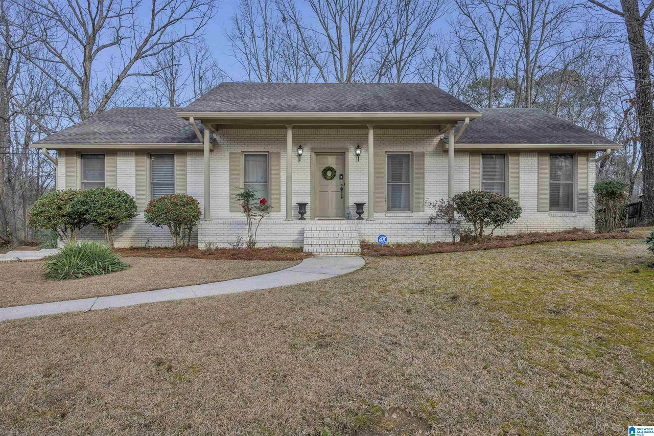 3037 Taralane Dr
