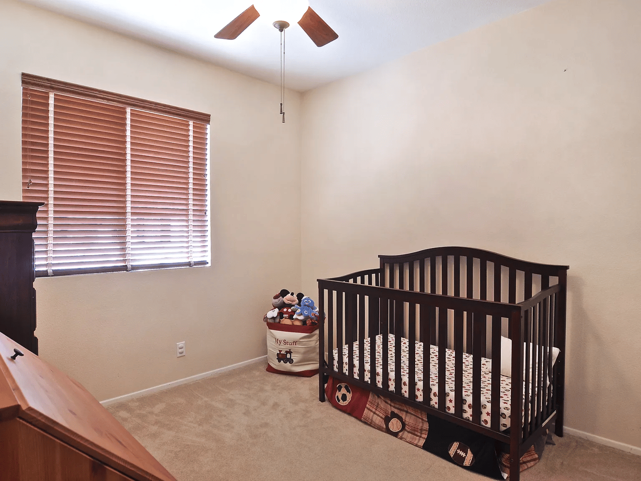 5 Carlsbad Ln