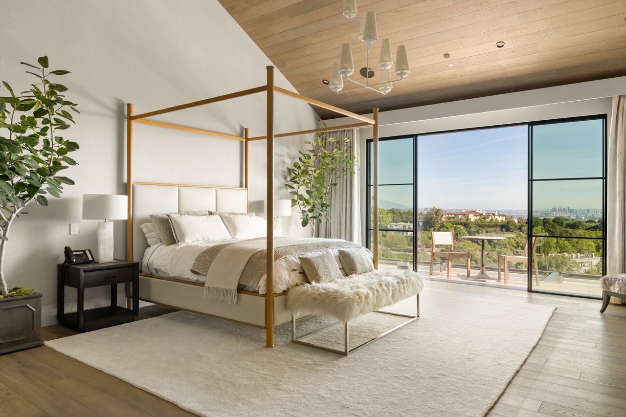 890 Linda Flora Dr, Bel Air