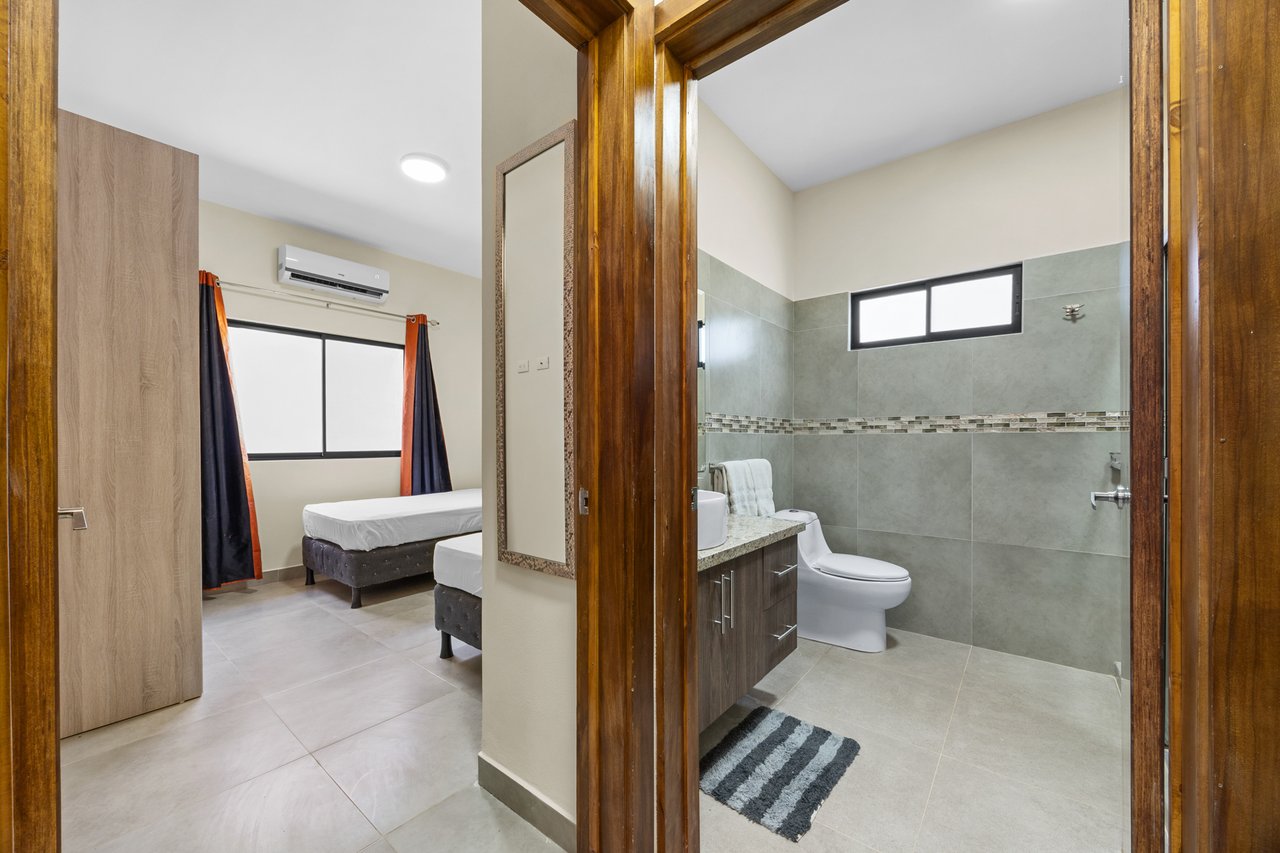 Laurel Condo Unit #20 | Affordable 2-Bedroom Condo in Gated Community near Playa Potrero