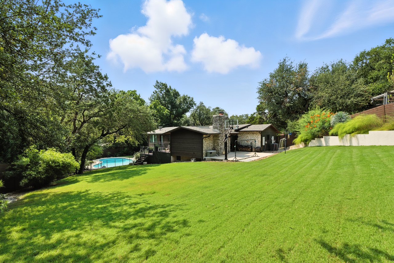 Balcones Mid-Century Modern Retreat