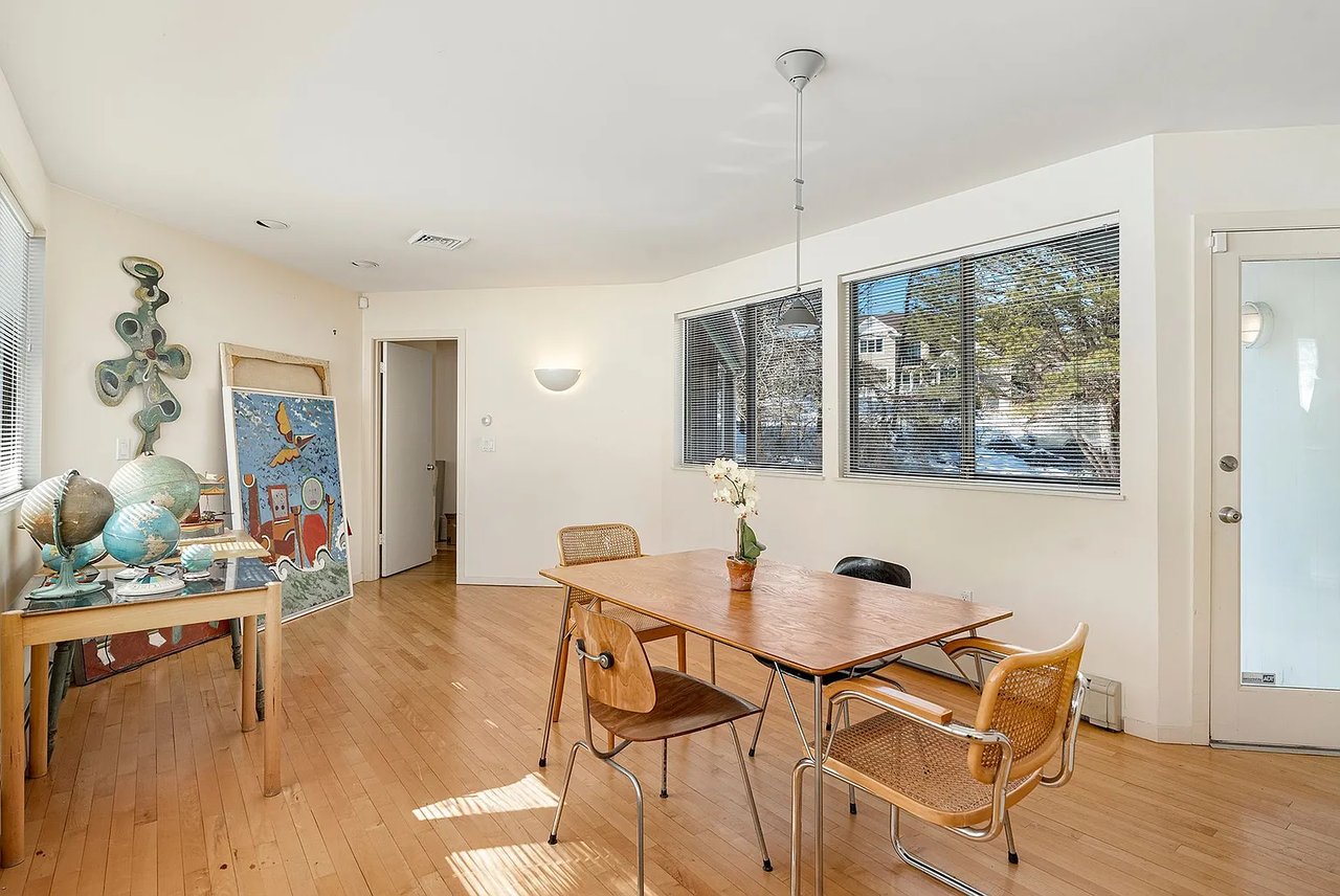 45 Blackwatch Ct