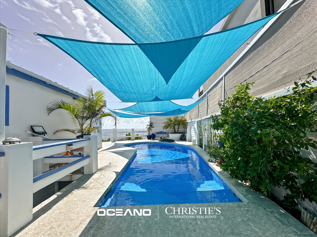 POINT BLANCHE – 5-Bedroom Villa