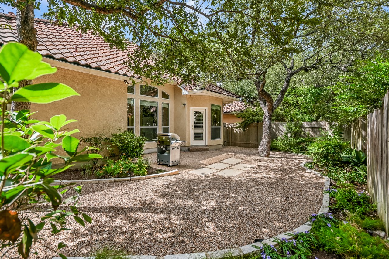 6433 Tasajillo Trail