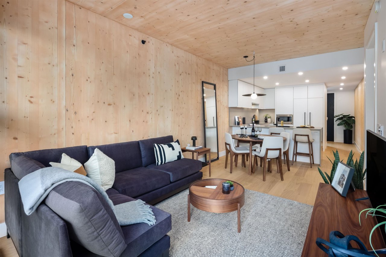 310 Salter St, #402