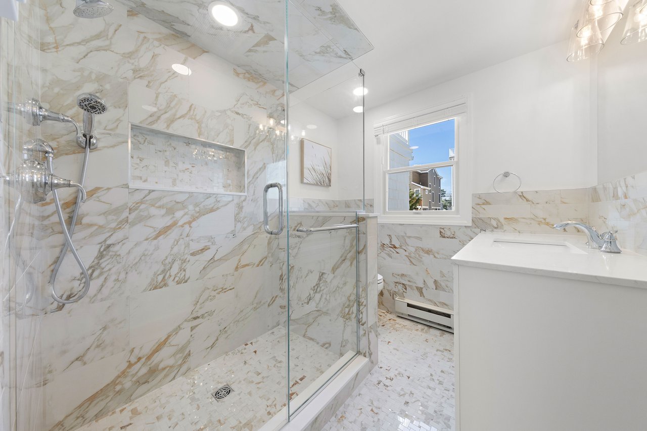 210 W 5th Street, Ship Bottom