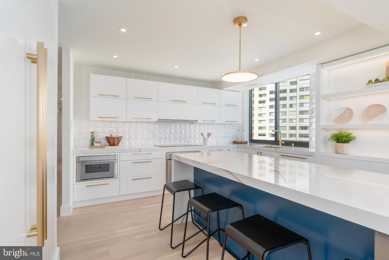 4550 N Park Ave #605