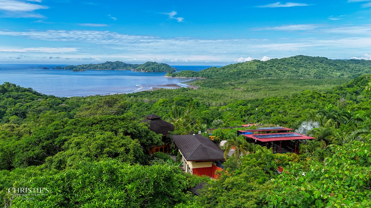 Vistas Las Islas Hotel - The Crown Jewel Overlooking Isla Tortuga and Playa Organos
