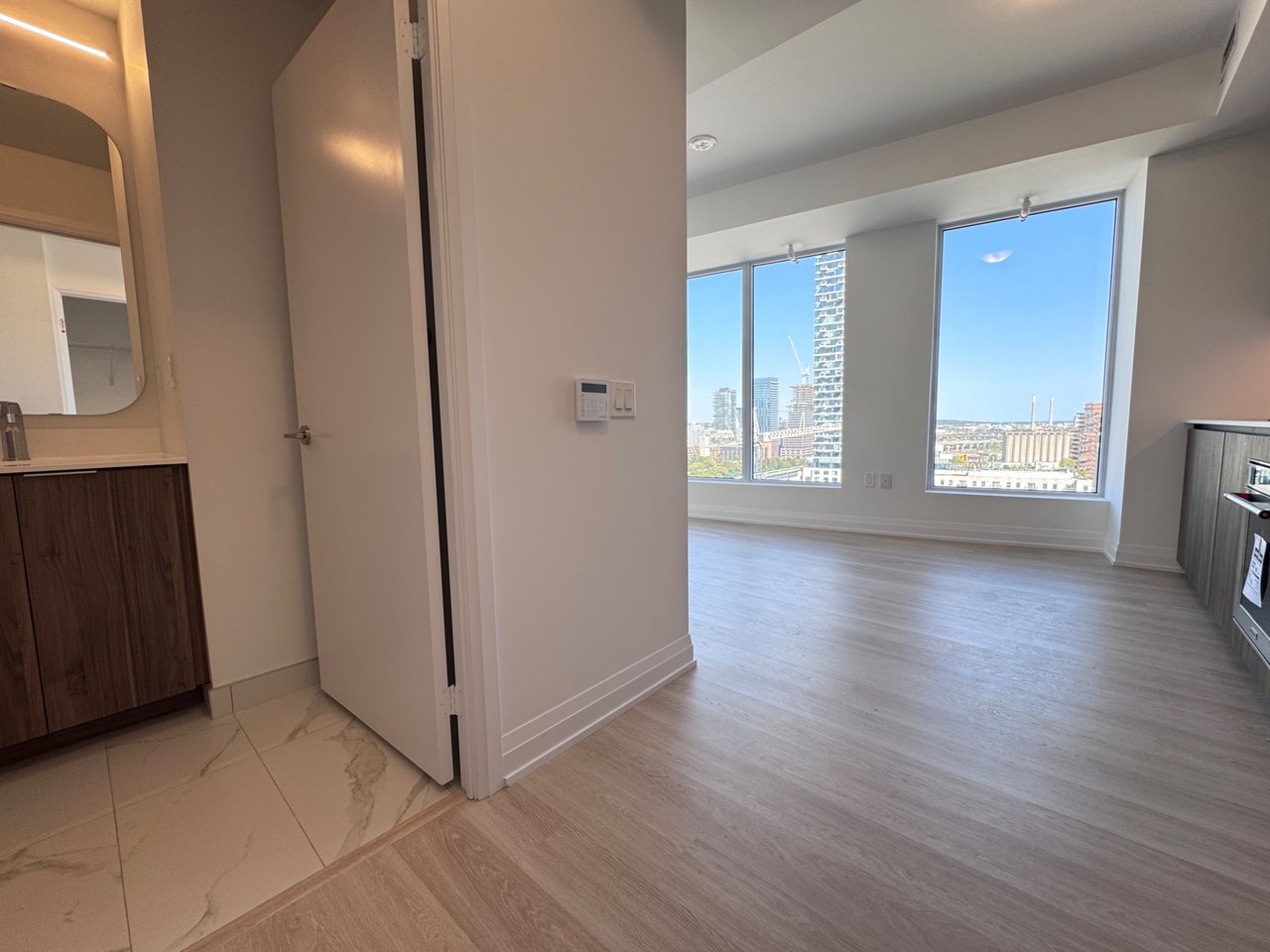 15 Richardson Street Unit: 1705