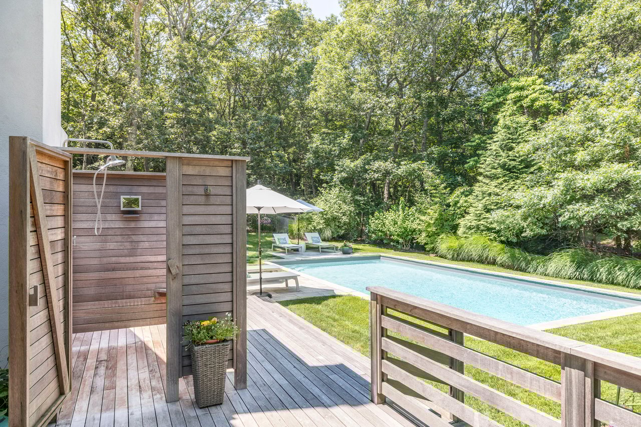 27 Landfall Road, East Hampton