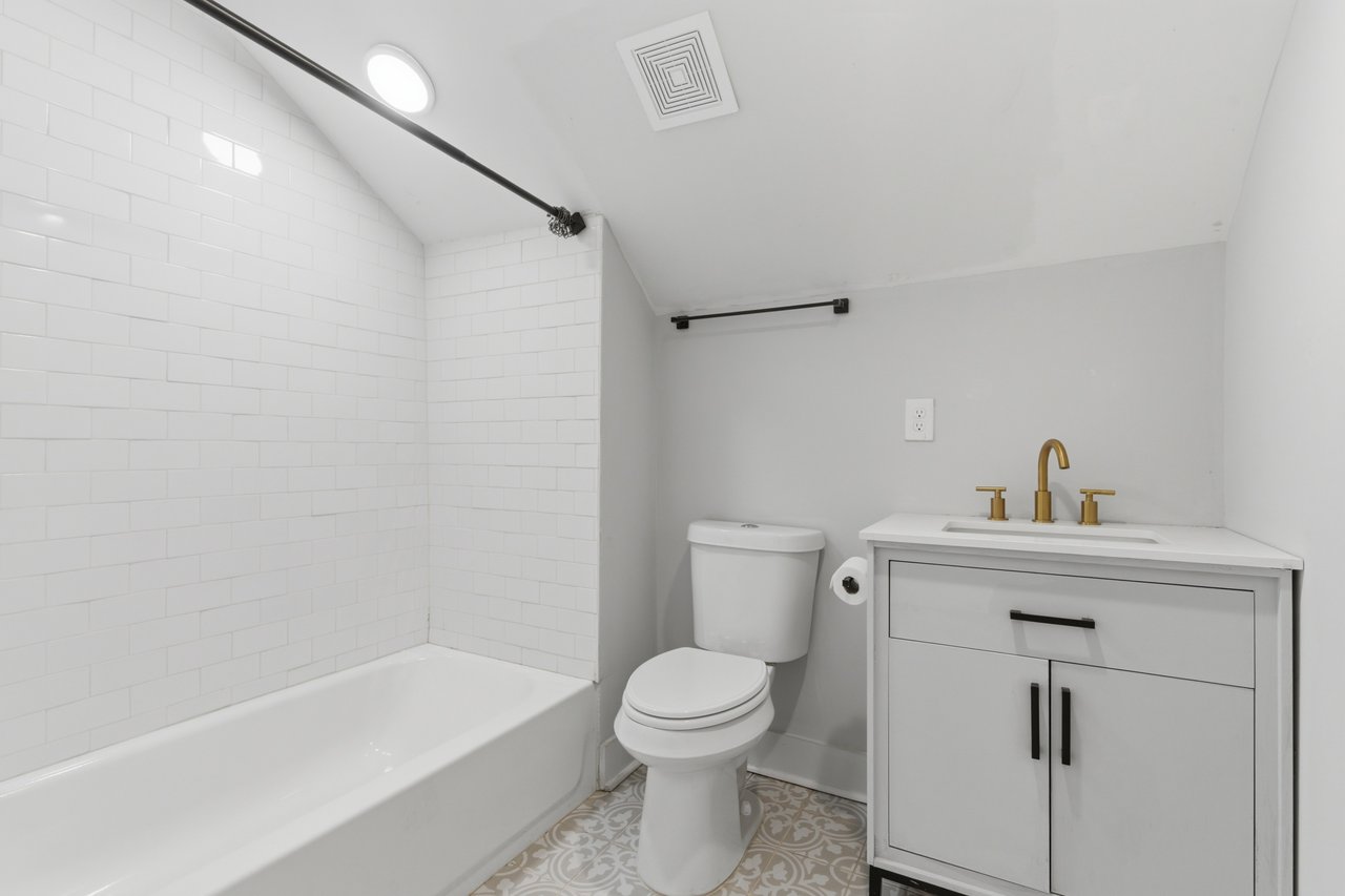 Renovated Historic Home Near Downtown Huntsville