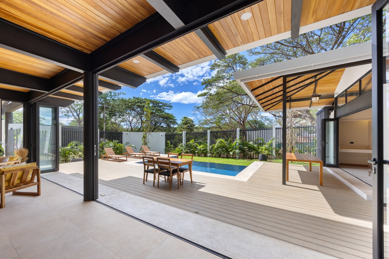 Casa Garza del Sol | Your Dream Home Awaits in the Heart of Tamarindo!