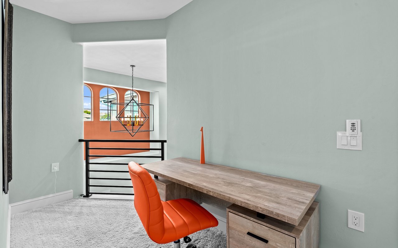 9290 Triana Ter #243