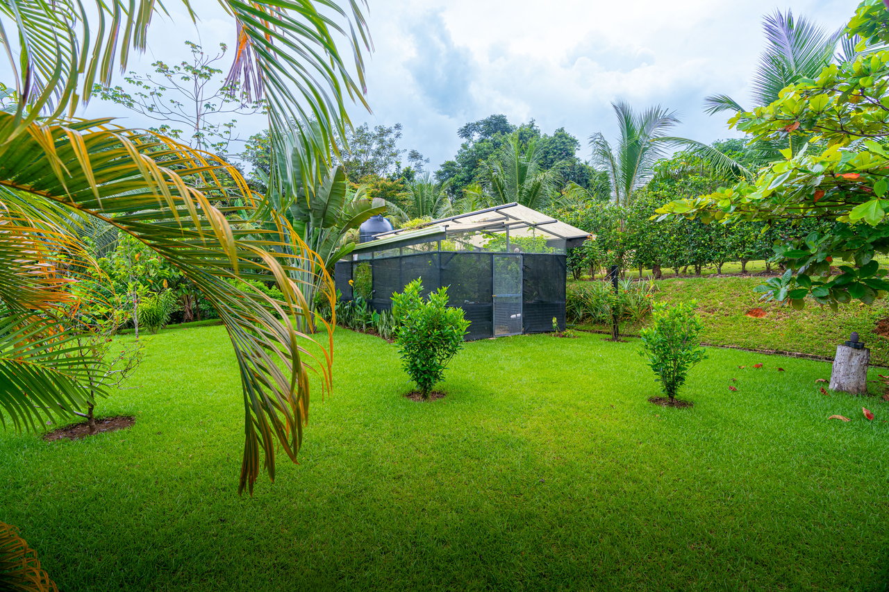 Outstanding Garden Treasure in Ojochal, Modern 4 bedroom on 1 acre