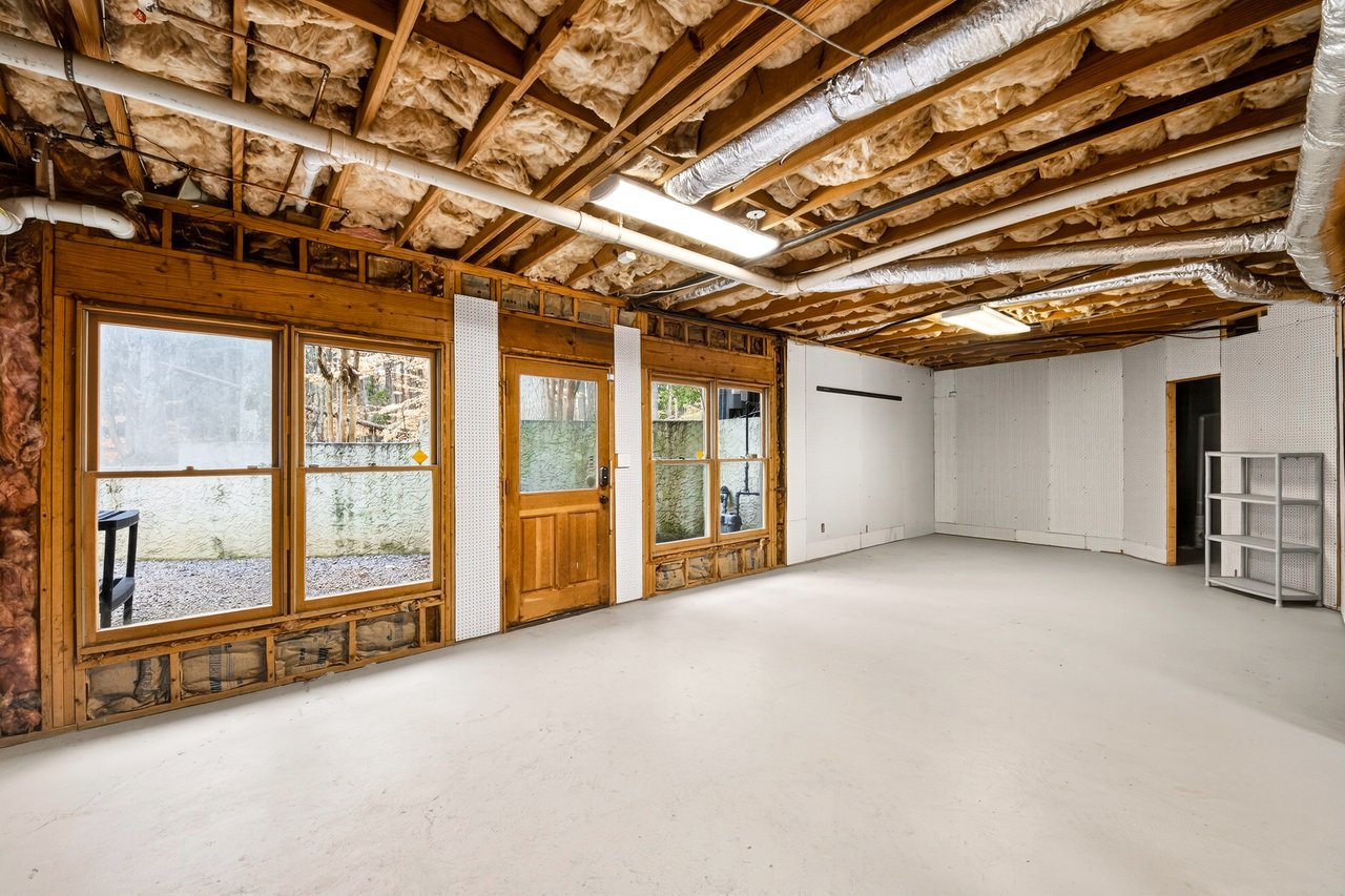 11305 Bowen Road, Roswell GA 30075