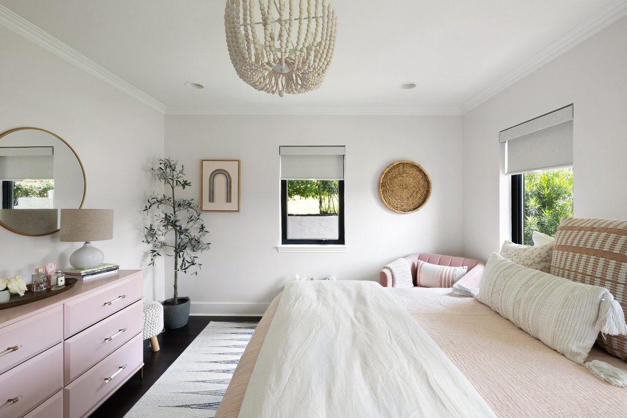 3742 Golden Rain Cove
