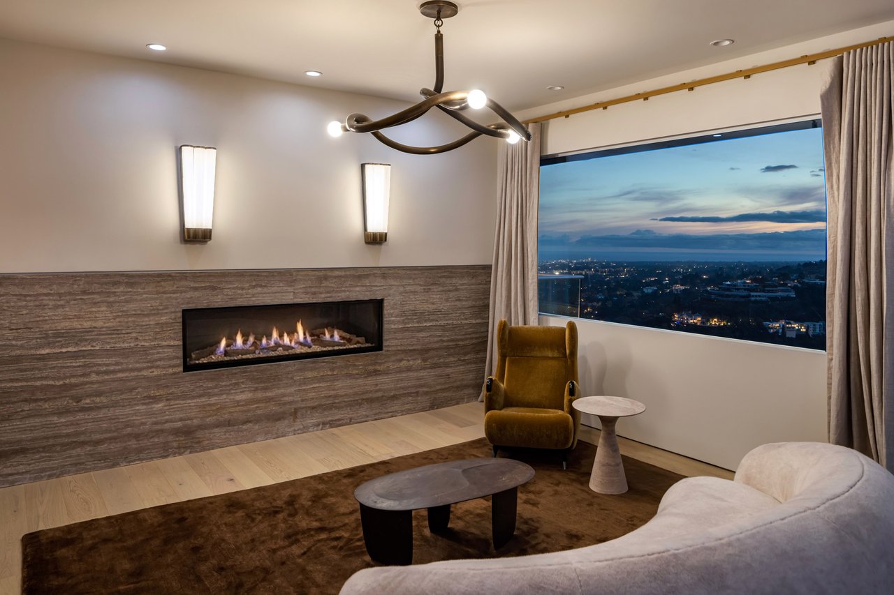 1557 Tower Grove Dr, Beverly Hills