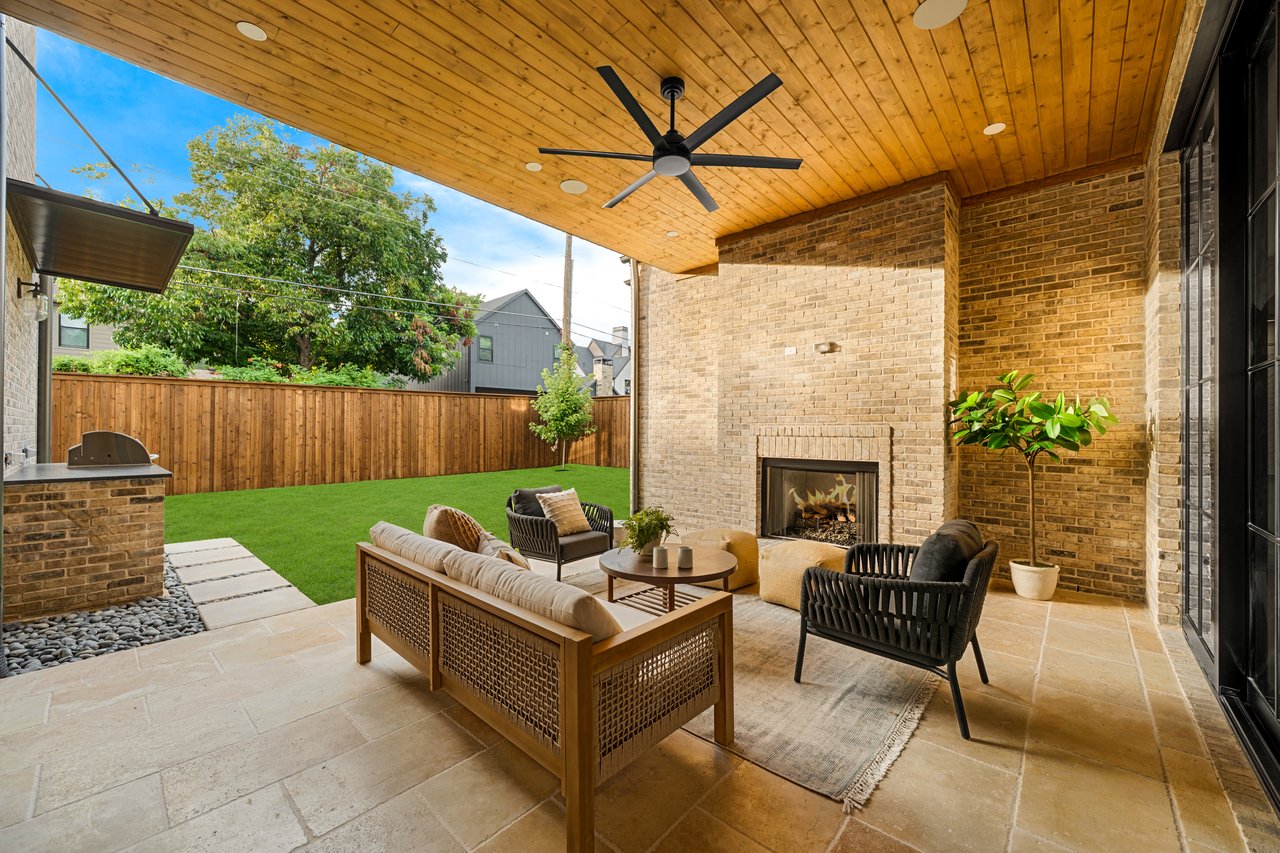 6809 Dalhart