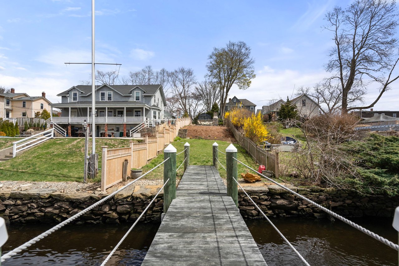 25 Seaview Avenue
