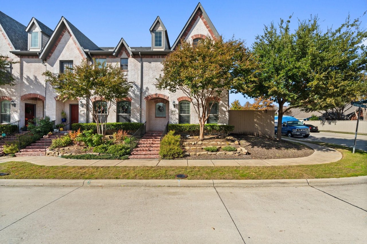 1800 Desoto Drive