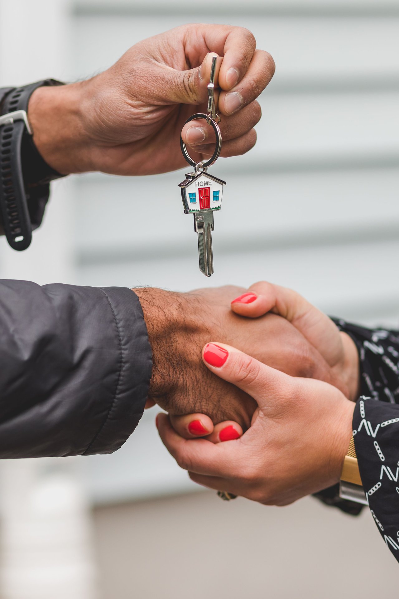 Should You Downsize After a Divorce?