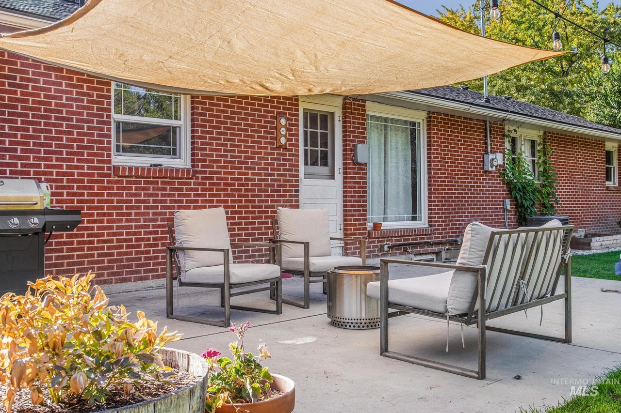 Midcentury Rancher in Winstead Park