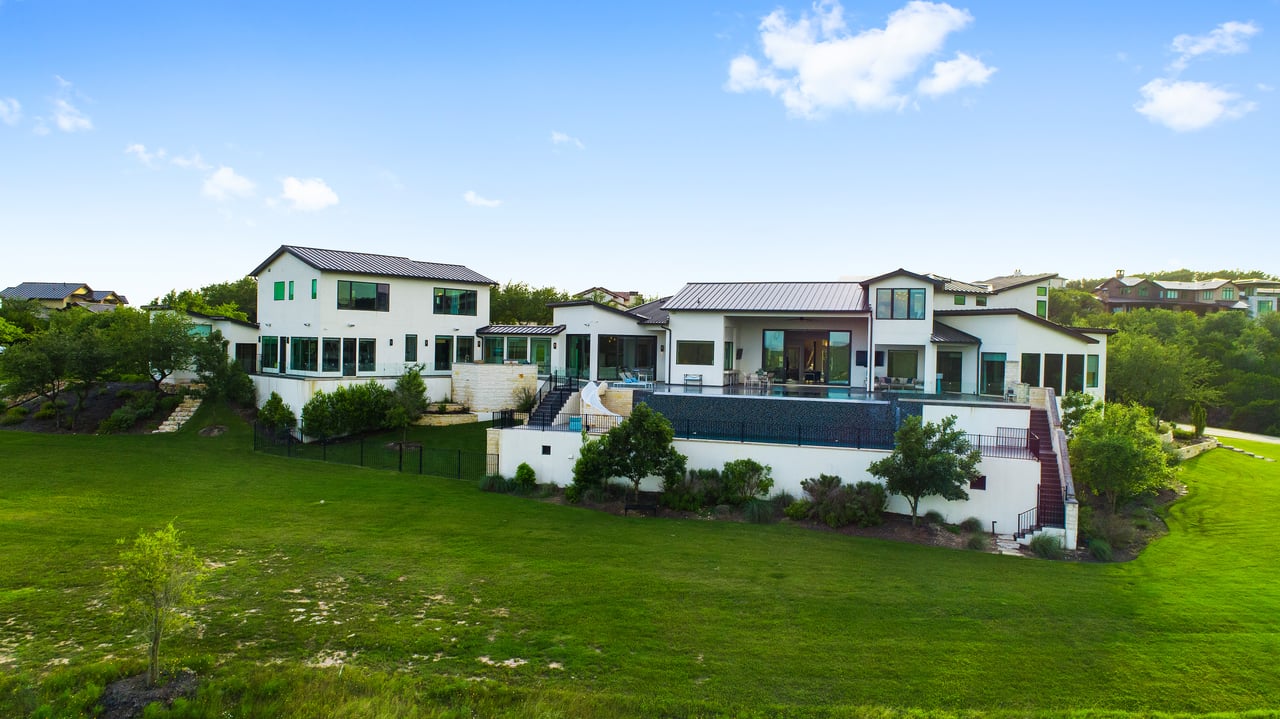 Spanish Oaks Estate