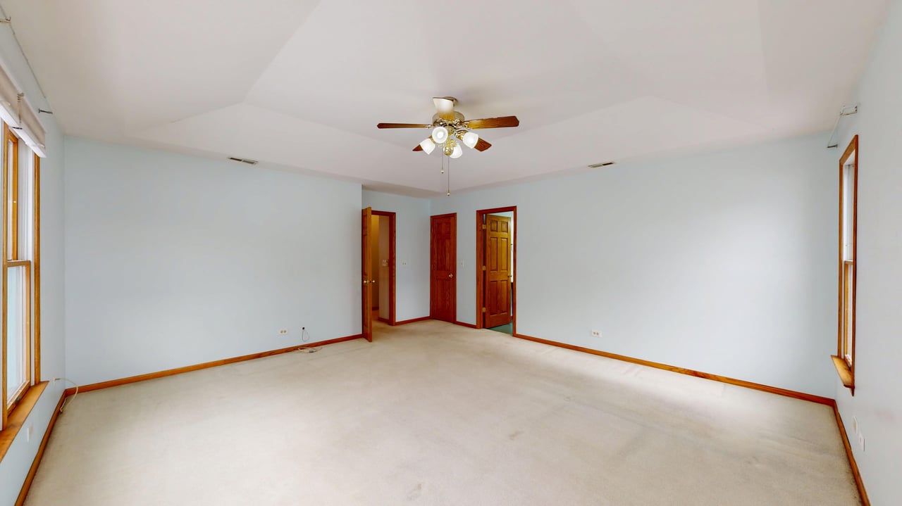 4512 Saratoga Avenue