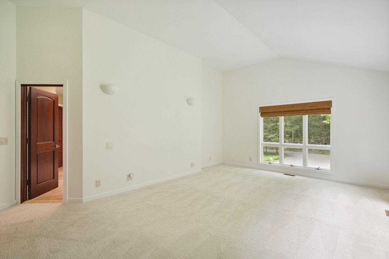 49 Rock Hill Road