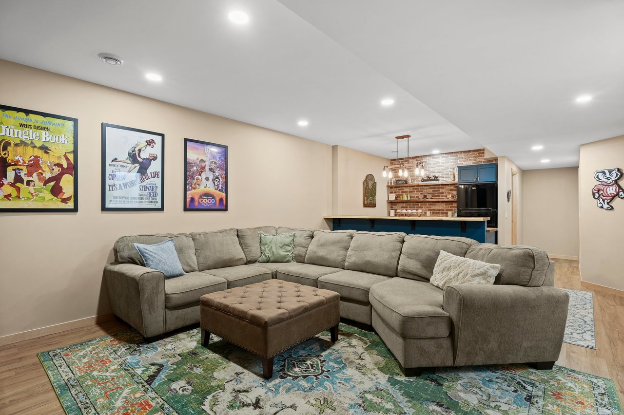 1709 Sawtooth Lane: Stylish, Spacious, and Superbly Located on Madison’s West Side