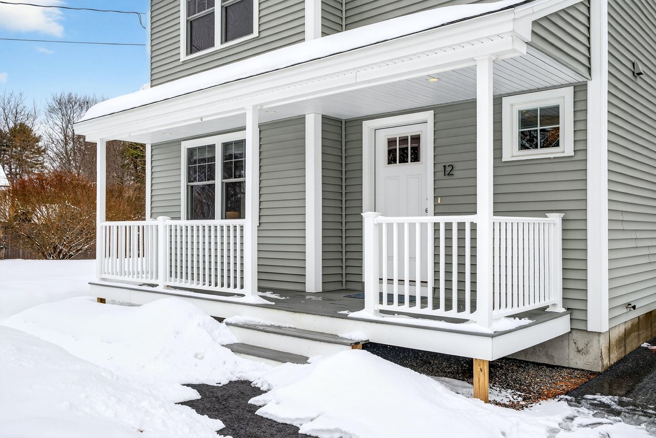 12 Robinson Rd, Scarborough