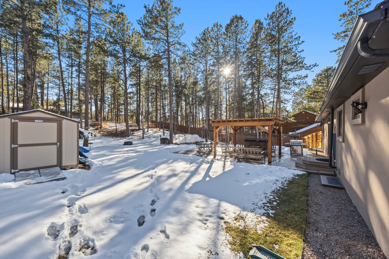 607 W Lovell Gulch Road