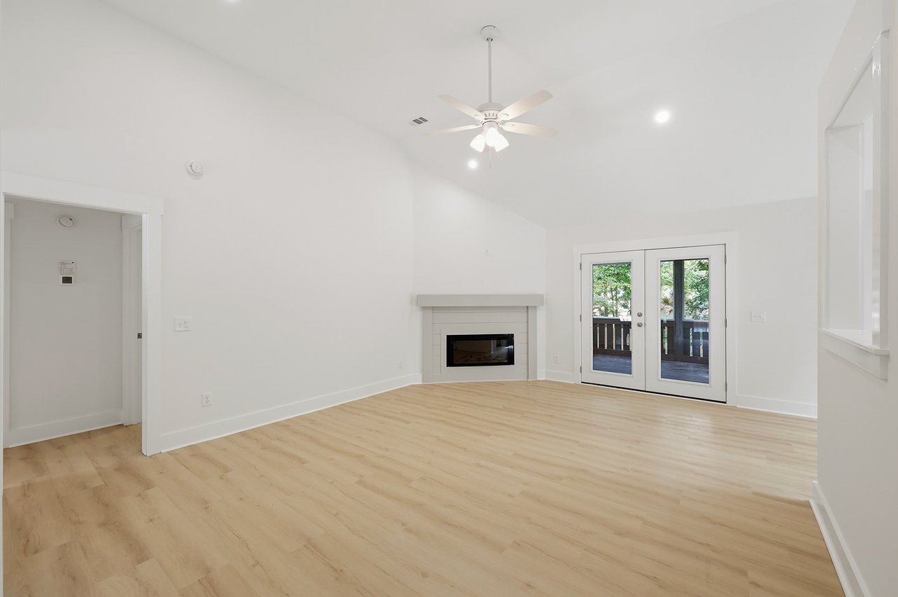 6 Kingfisher Circle, Savannah, GA 31419