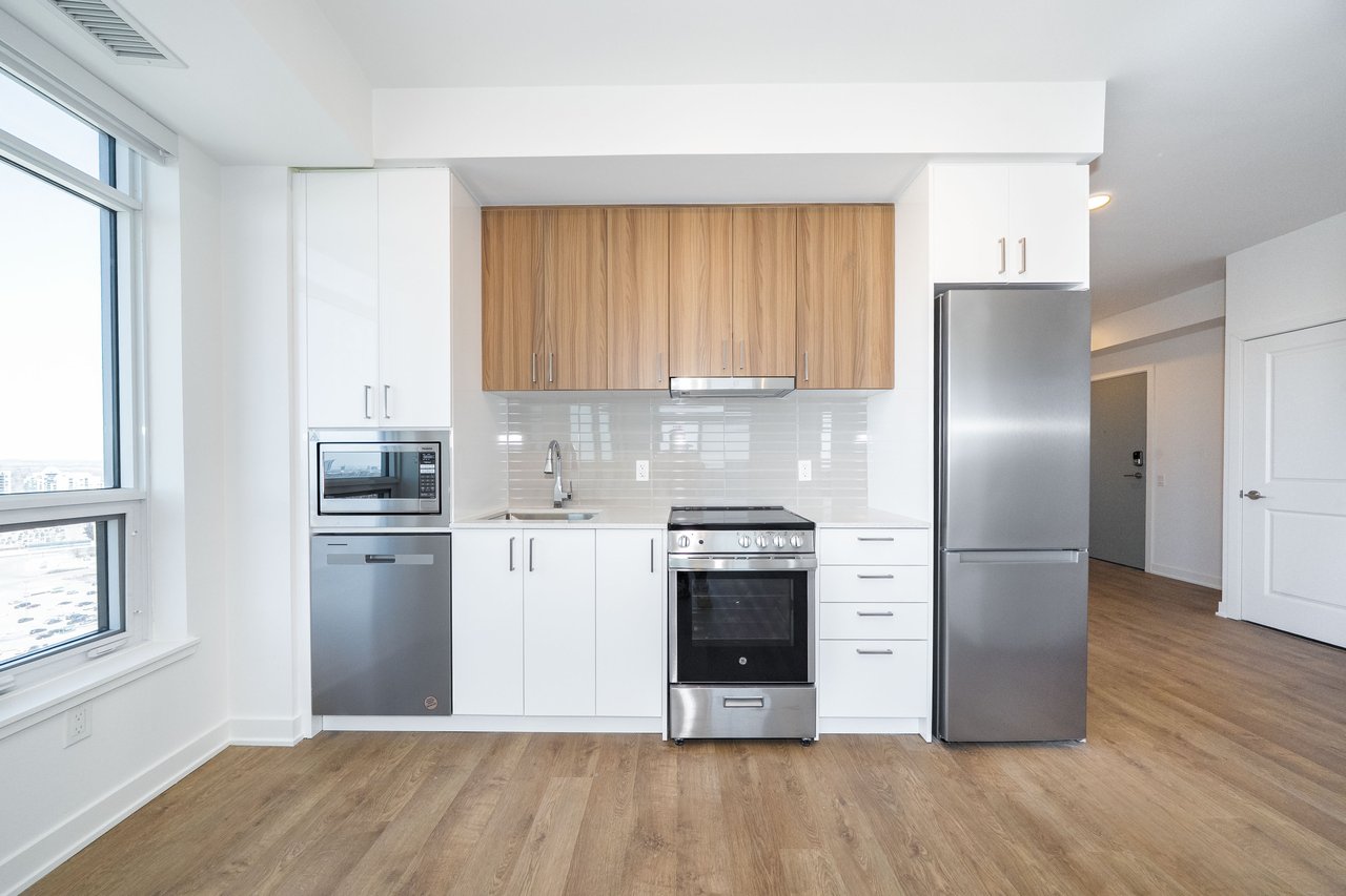 30 Upper Mall Way, A2205