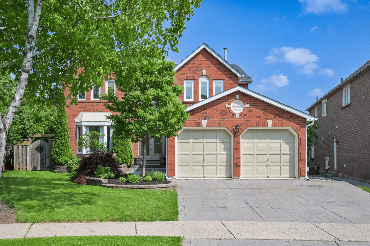 Executive Home in prestigious Glen Abbey