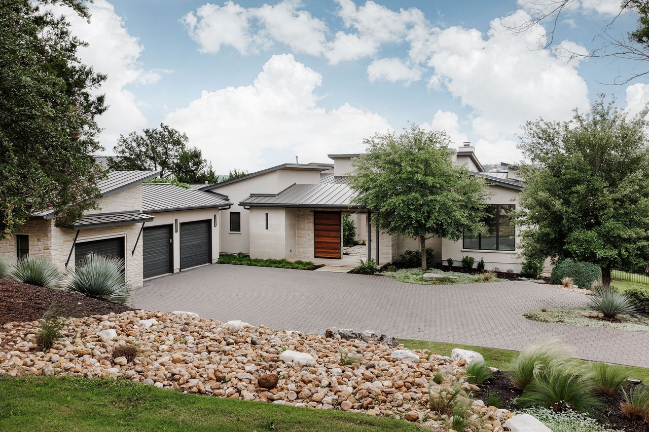 4601 Amarra Dr
