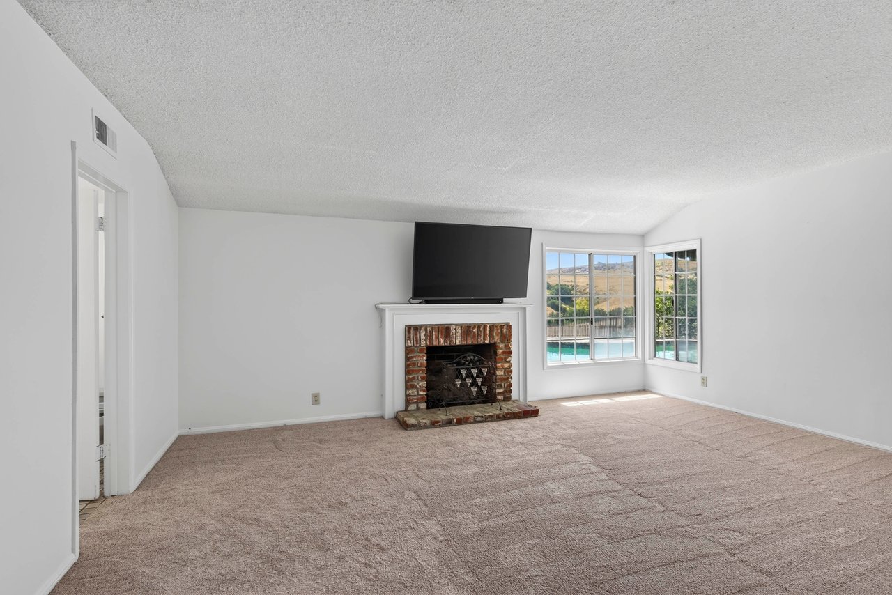 24962 Eldorado Meadow Rd